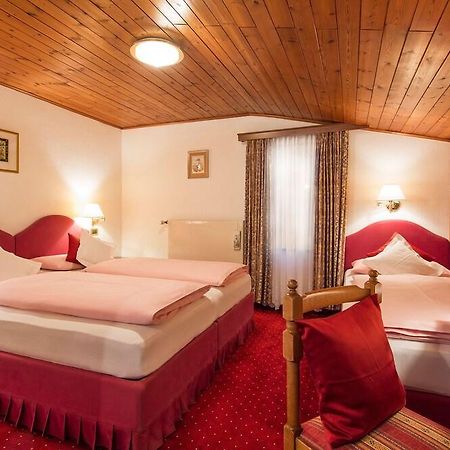 Hotel Maria Corvara In Badia Esterno foto